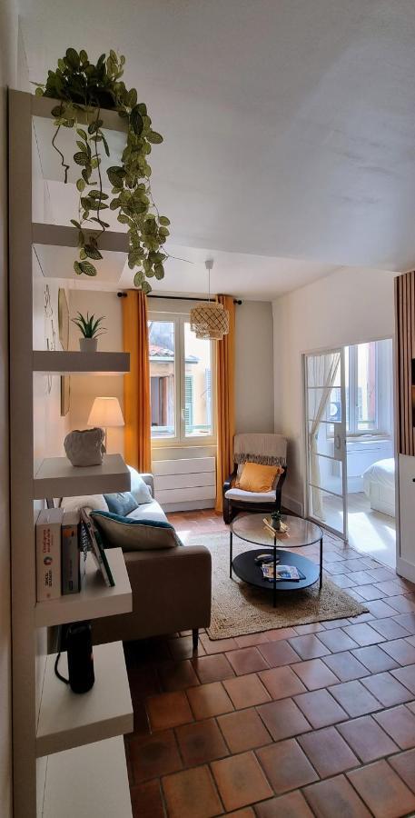 Charming In Vieux Appartement